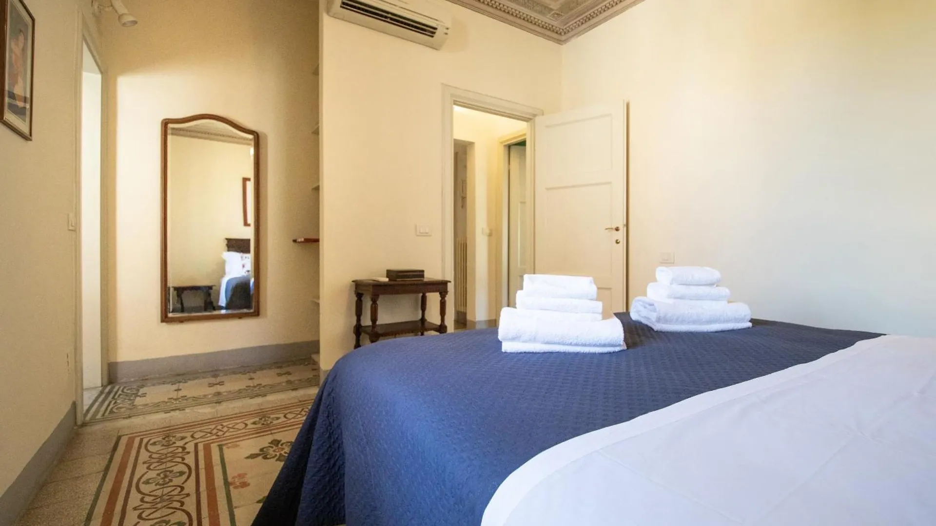 Casa Di Otto In Centro Storico Apartment Lucca Italy